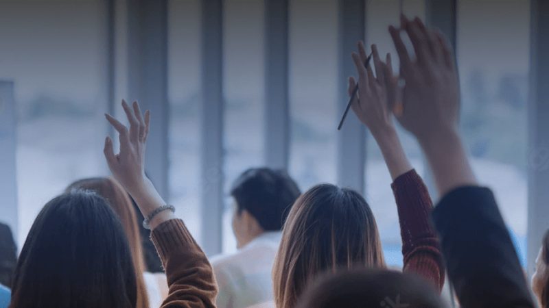 英语二教材选哪个？揭秘不同版本的特点与适用人群